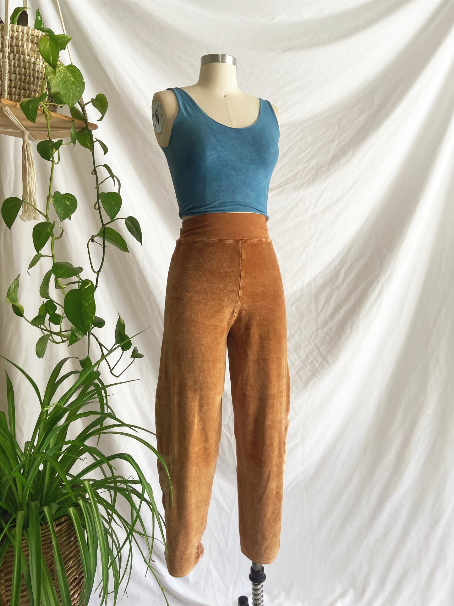 VELOUR JOGGERS - Small