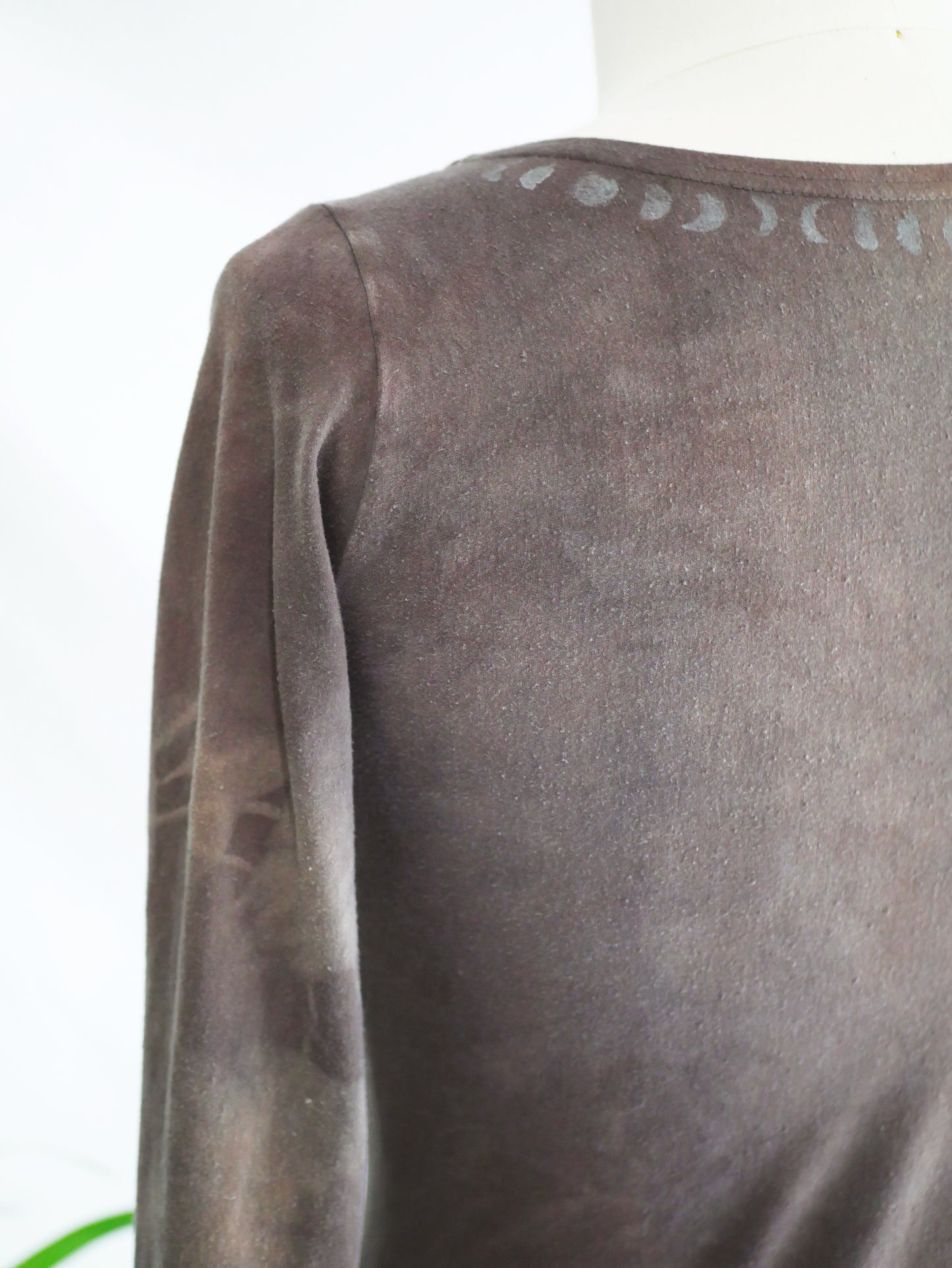 LUNAR SLEEVED - Medium